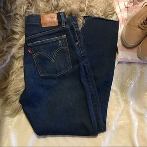 Levi’s 501 High Rise Button Fly Ankle Jean